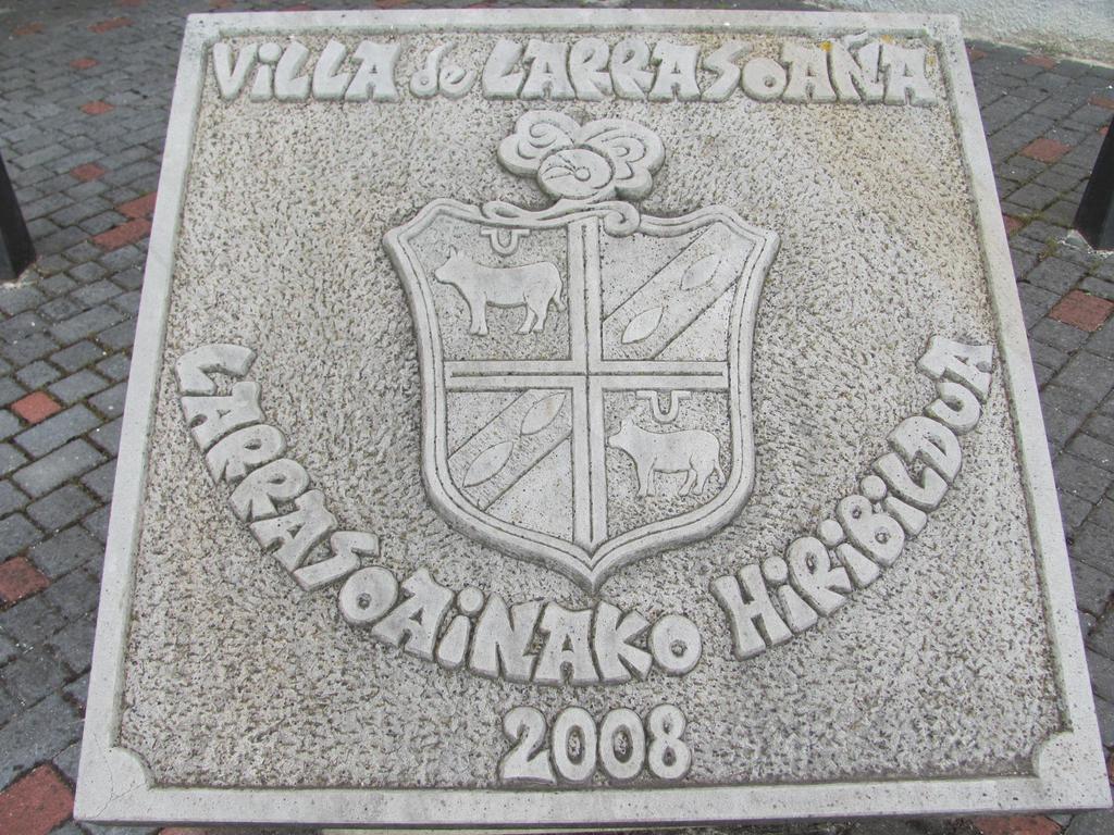 Pension El Peregrino De Larrasoana Buitenkant foto