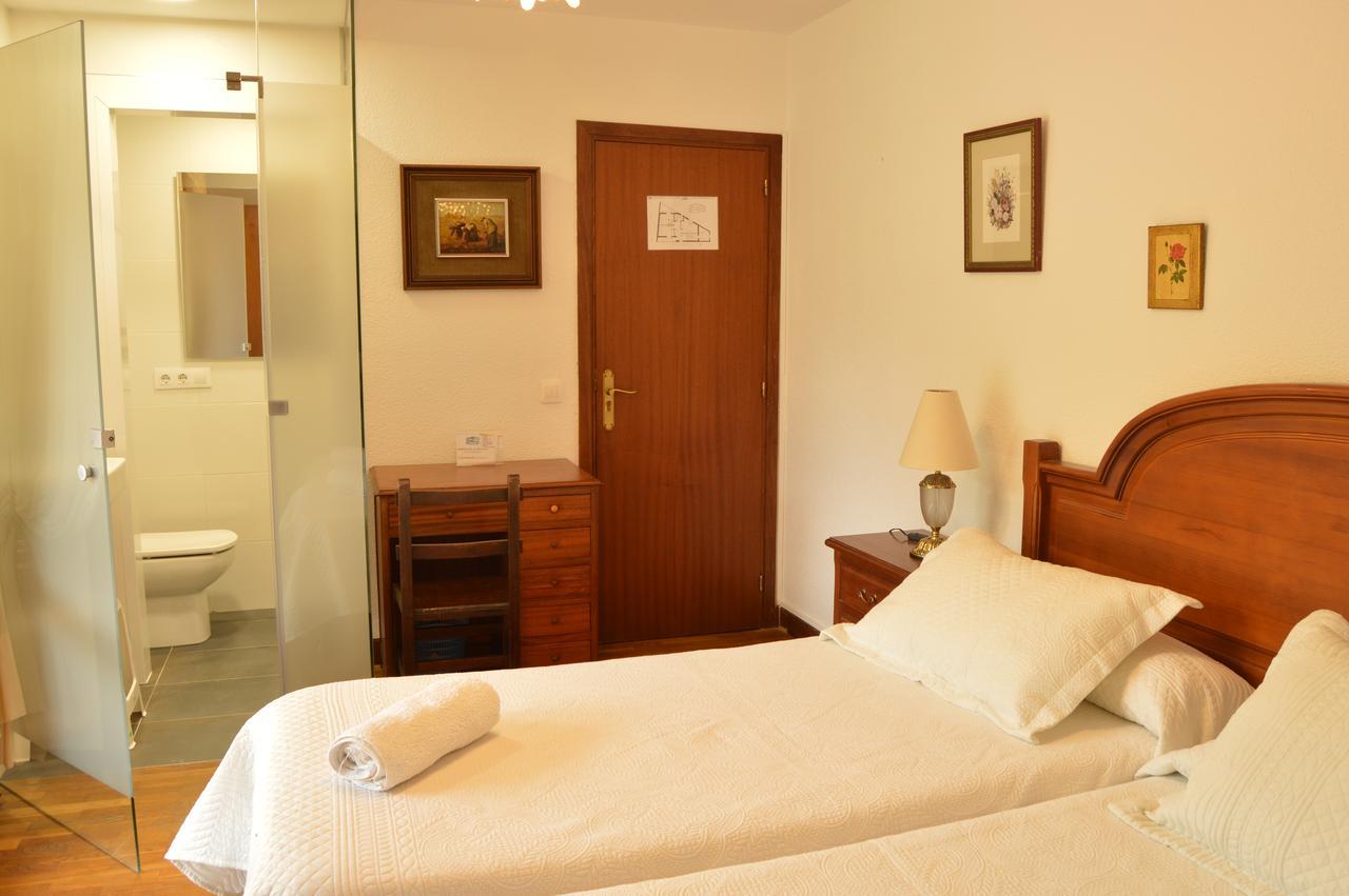 Pension El Peregrino De Larrasoana Buitenkant foto