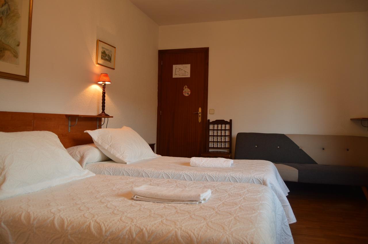 Pension El Peregrino De Larrasoana Buitenkant foto